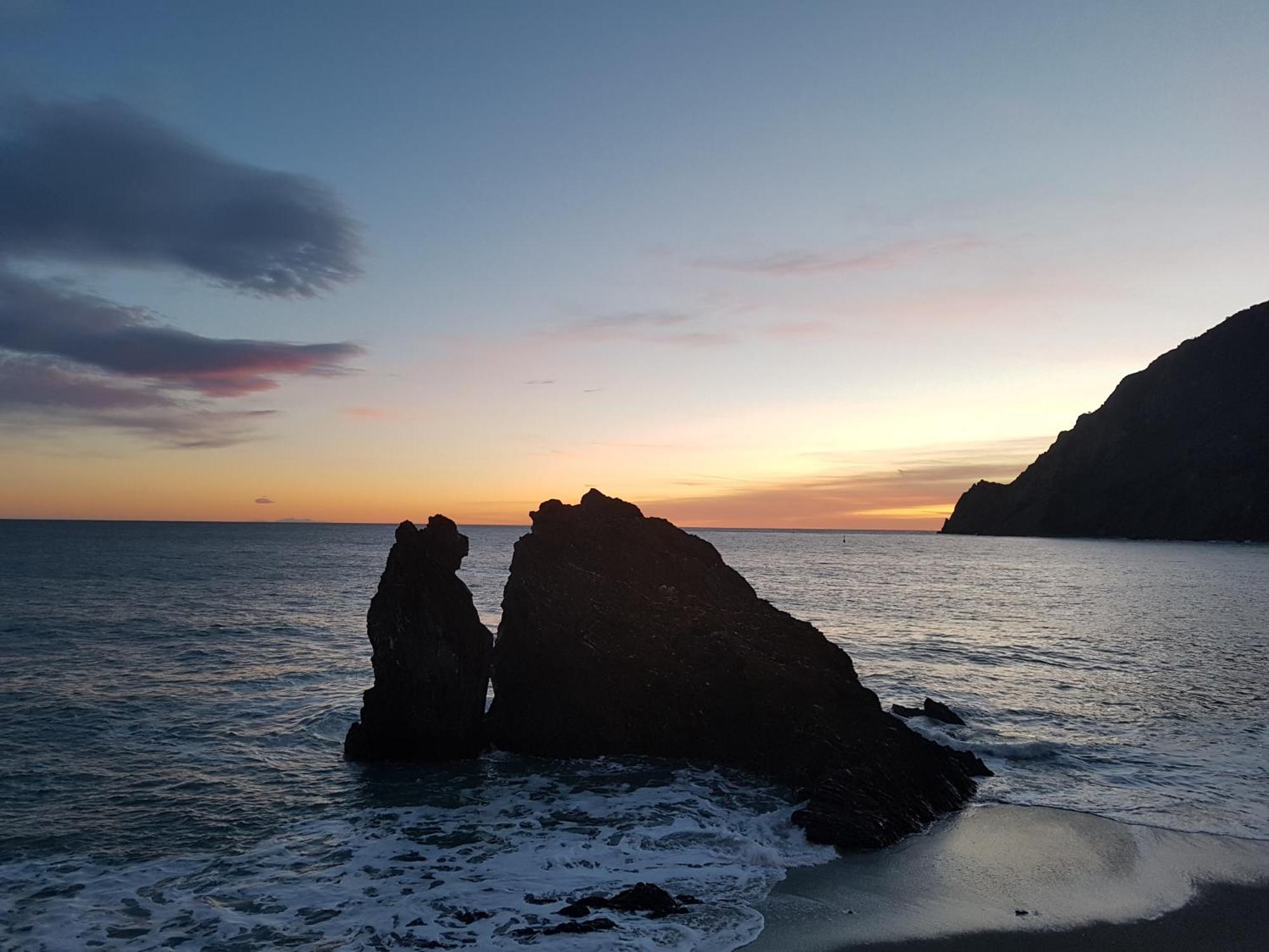 Dume Cosy Apt - Central - Near The Beach With A.C. Monterosso al Mare Luaran gambar